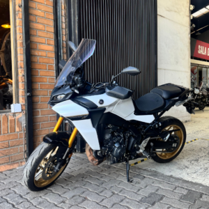 MOTO SEMI NUEVA YAMAHA TRACER 9 GT